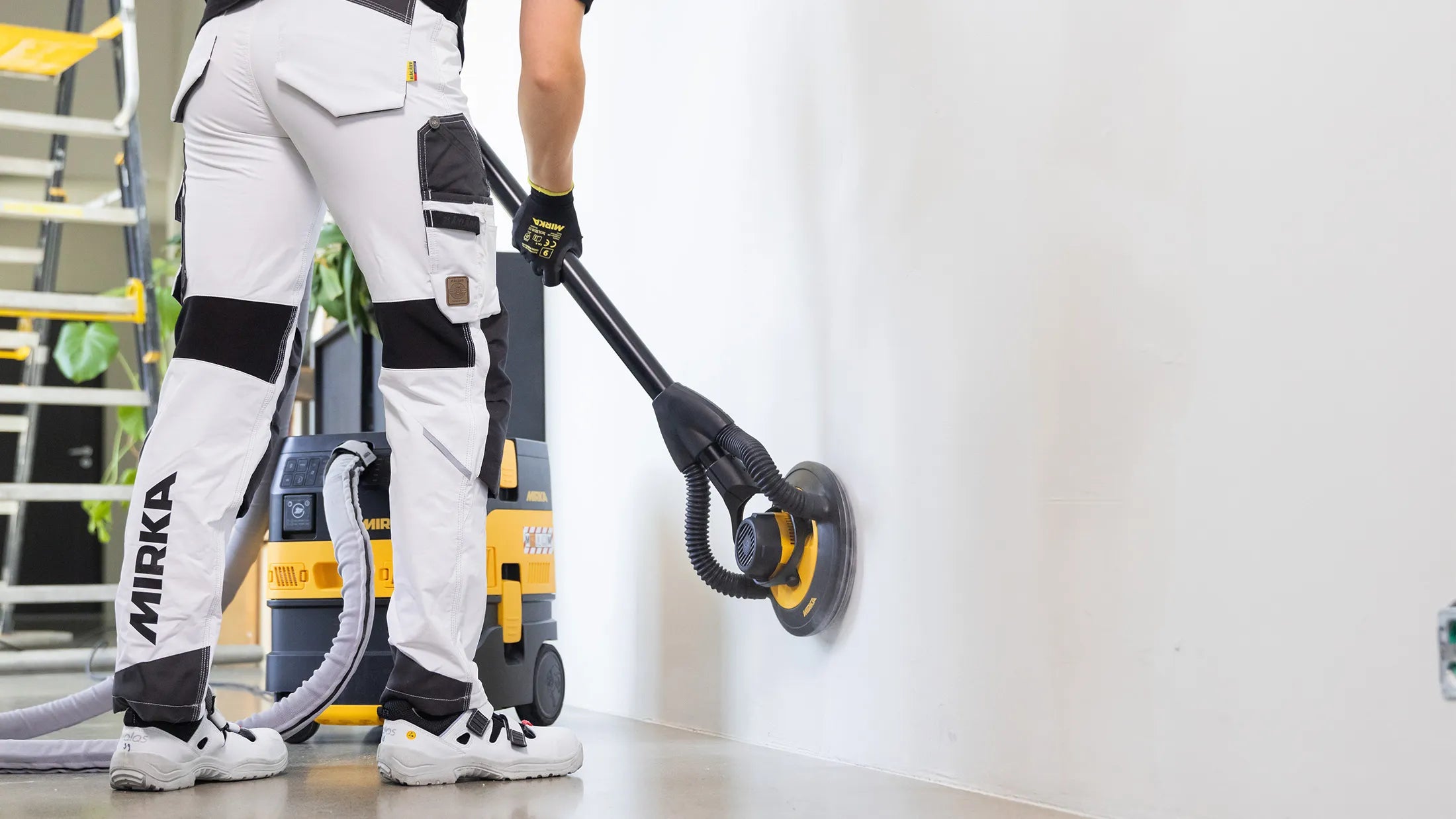 Aspirateur de classe M avec nettoyage automatique du filtre