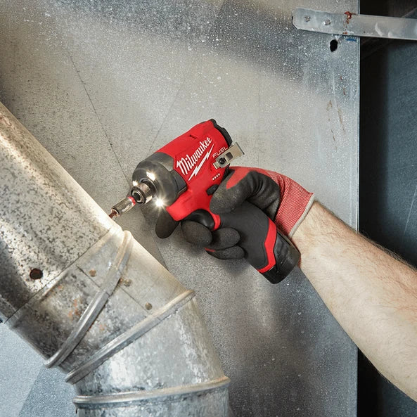 Driver and Drill Power Combo Tool Set (Tradesmen Combo), Cordless 12V