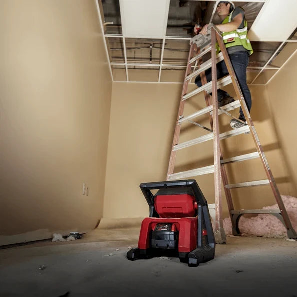 Area Light 4000 Lumens, Cordless 18V