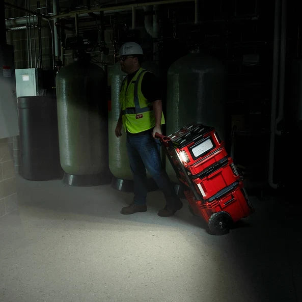 M18 PACKOUT Area Light/Charger