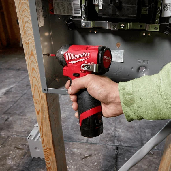 Driver and Drill Power Combo Tool Set (Tradesmen Combo), Cordless 12V