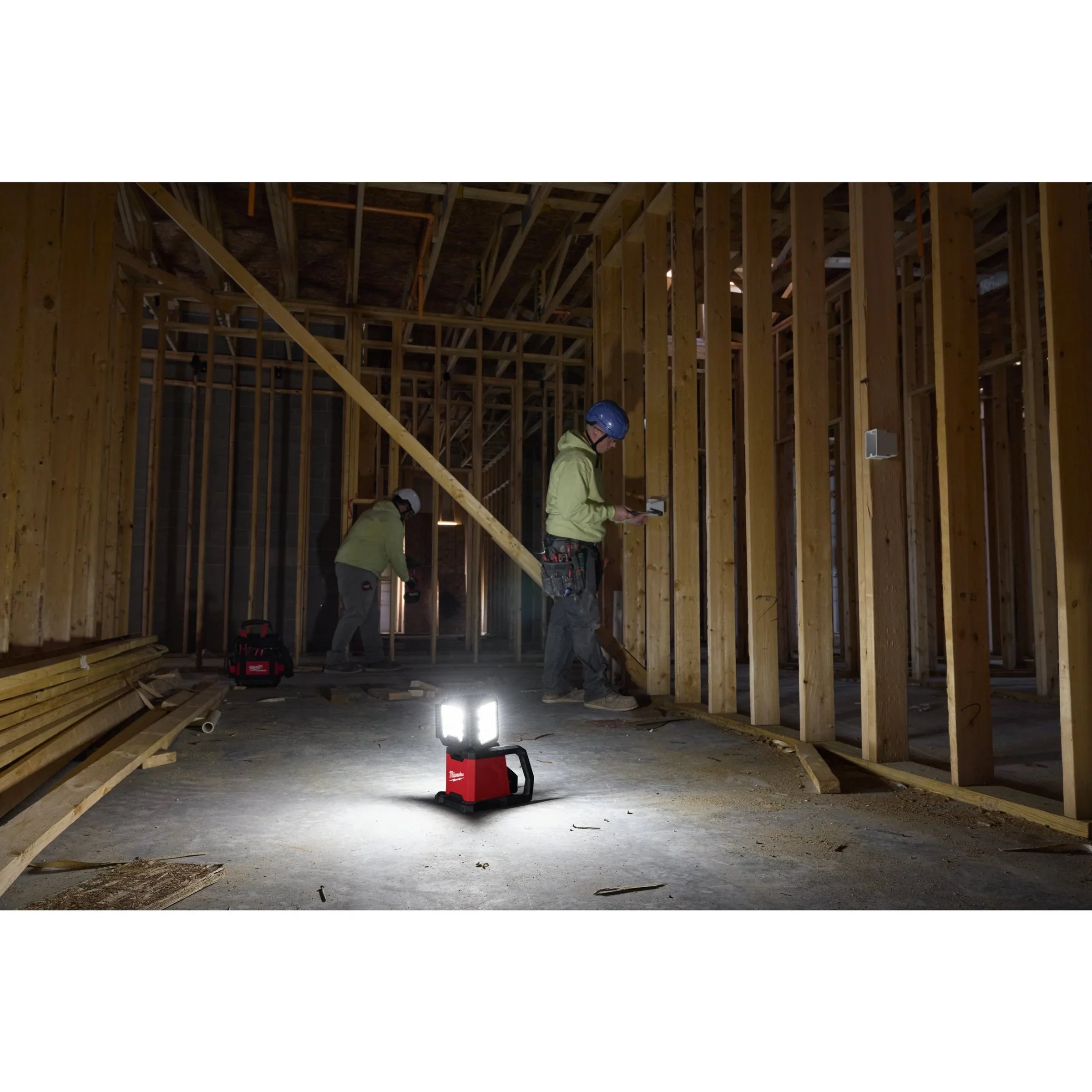 M18 Multi-Directional Task Light, 4500 Lumens