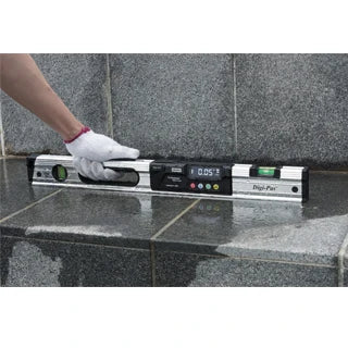 Waterproof Digital Level DWL 680Pro