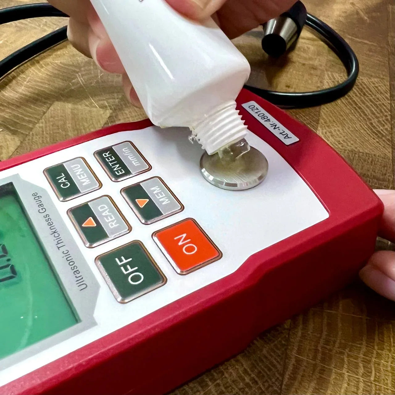 Ultrasonic Thickness Gauge