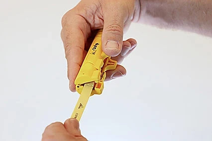 AS-Interface Cable Stripper
